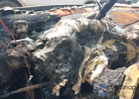 2005 Mercedes-Benz Clk 500 from USA, damaged, VIN WDBTK75J85F161393